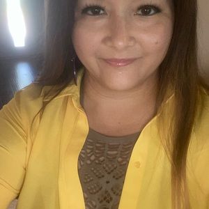 Meet your Posher, Bethany